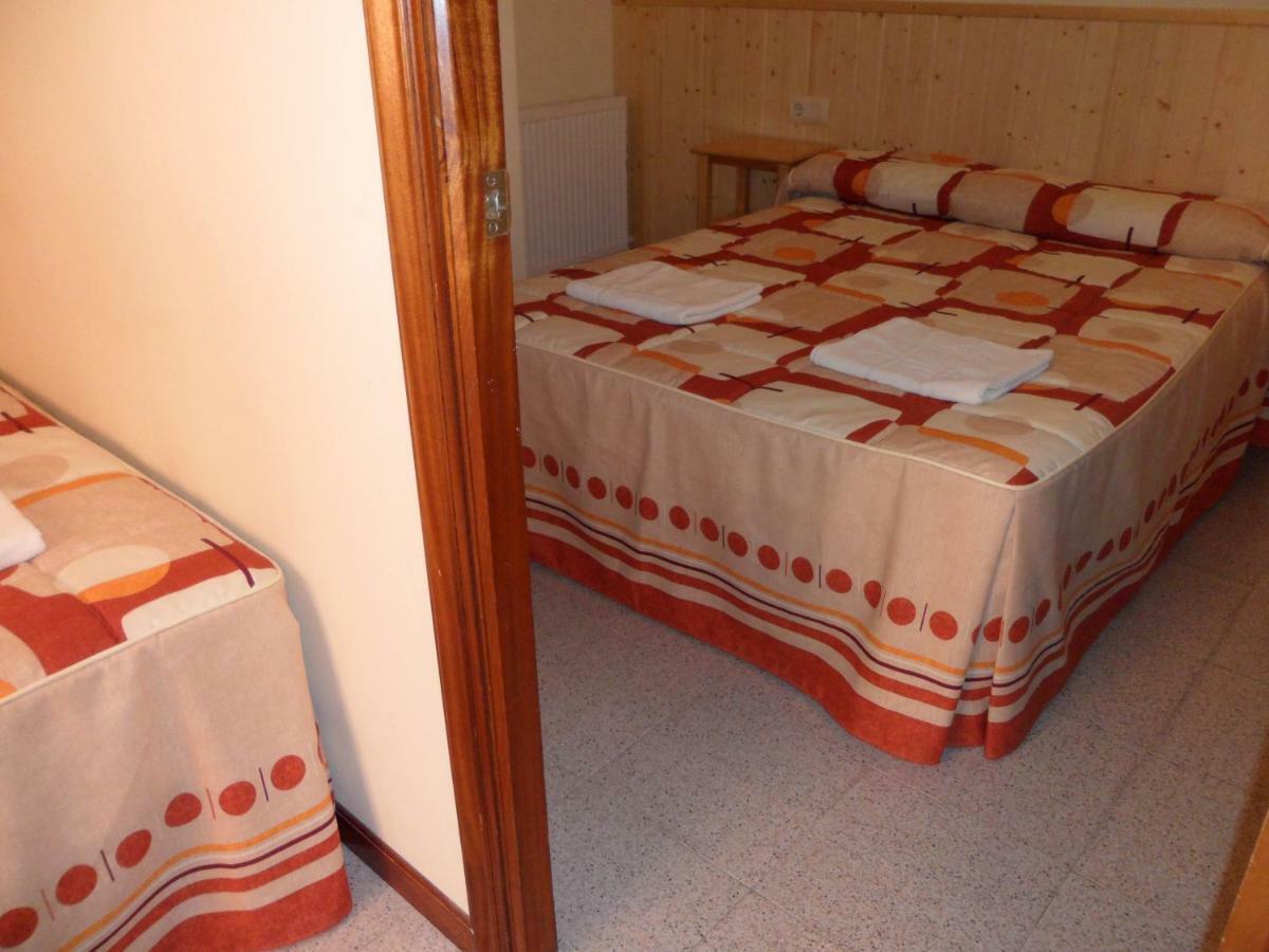 Отель Hostal Alce Нигран Экстерьер фото