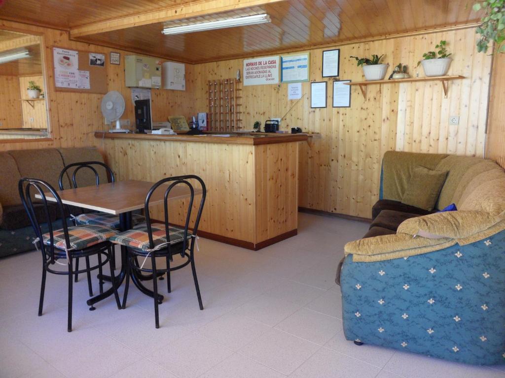 Отель Hostal Alce Нигран Экстерьер фото